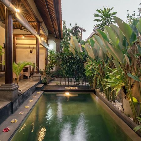 Bidadari Villa Seminyak Exterior foto